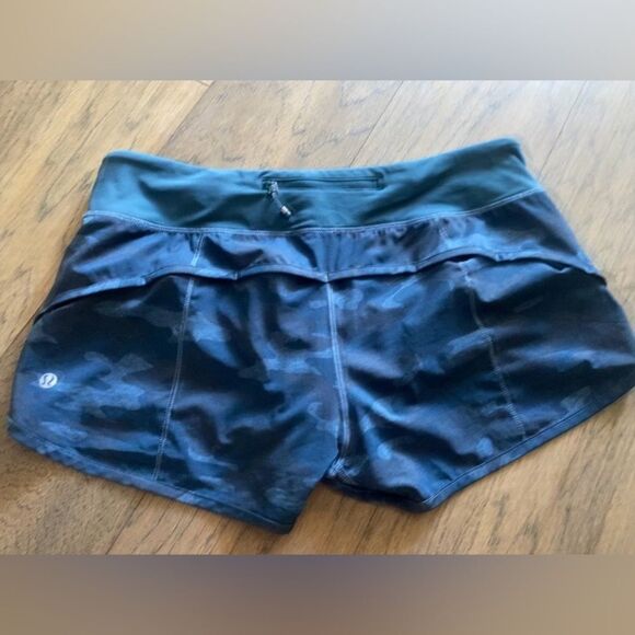 Blue Camo Lululemon OG Speed Shorts - Picture 4 of 5